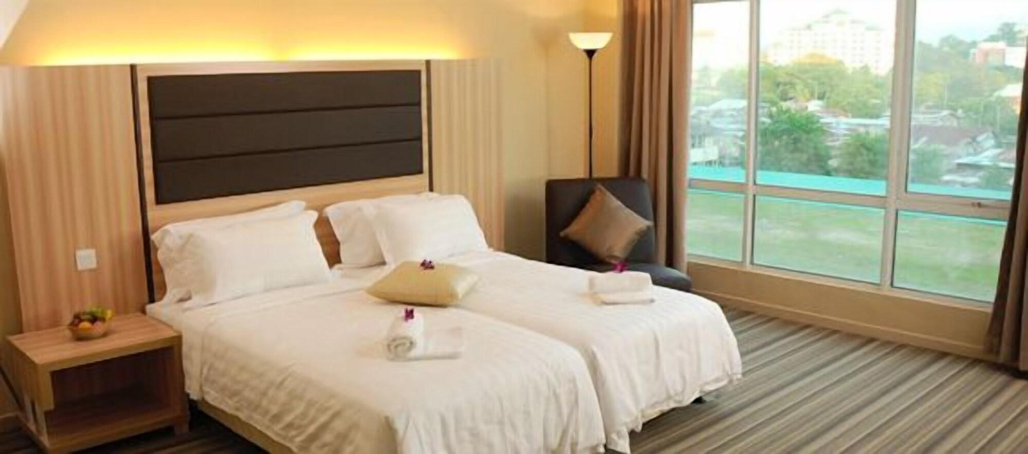 Zara'S Boutique Hotel @ Harbour City Kota Kinabalu Exteriör bild